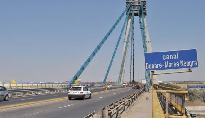 Șoferi, atenție! Restricții de circulație pe podul de la Agigea! - podagigea461358359880-1442397939.jpg