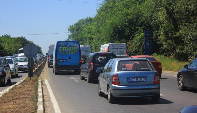 SE CIRCULĂ BARĂ LA BARĂ DINSPRE SUDUL LITORALULUI. NOUL POD DE LA AGIGEA, VARIANTA OCOLITOARE - podagigeaaglomeratie1467995145-1468149181.jpg