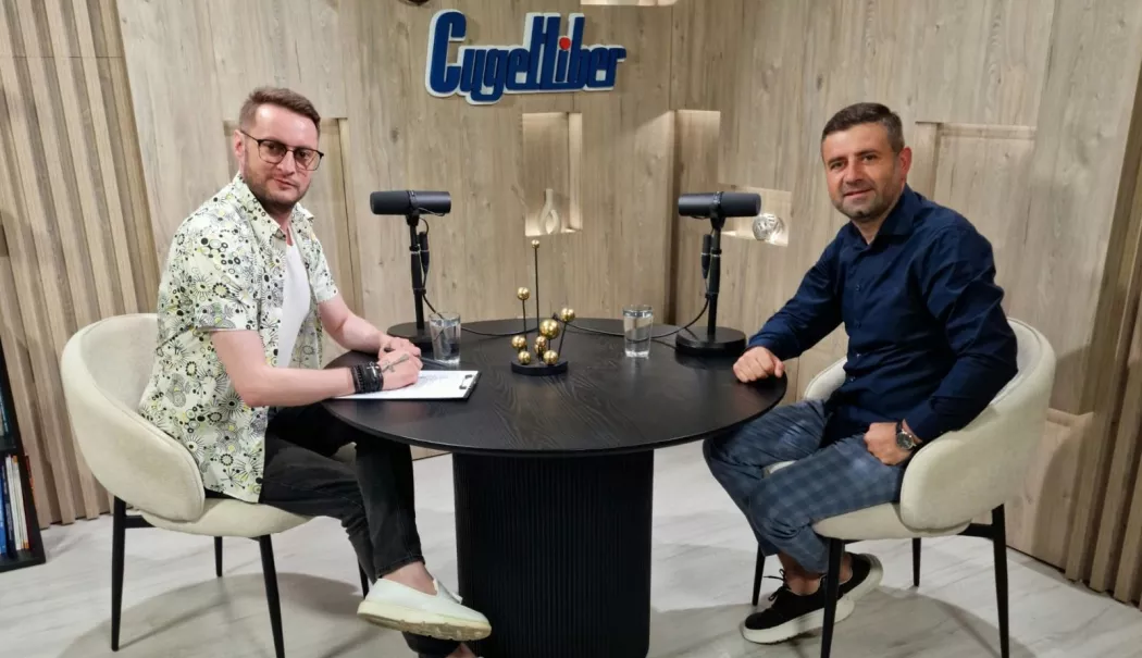 Podcast Cuget Liber. Omul din spatele aplauzelor: Hari Gromoșteanu - podcast-1781796969.webp