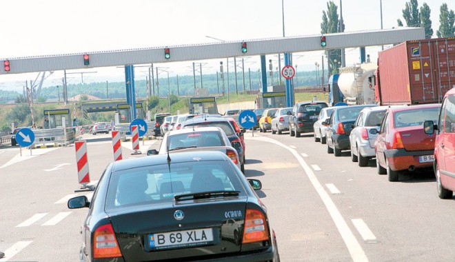 Cernavodă. TAXA de pod NU se mai plătește în weekend - podcernavoda-1343639713.jpg