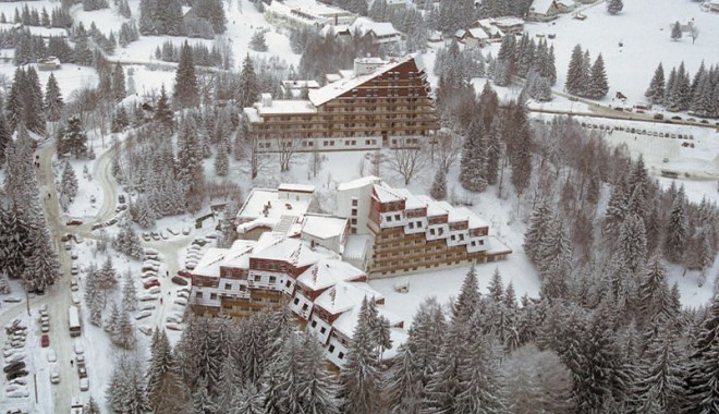 Românii au dat năvală în stațiunile montane. Află care au fost cele mai aglomerate - poianaiarna-1329746984.jpg