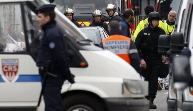 Islamiștii aflați în arest în Franța plănuiau răpirea mai multor persoane - pol-1333466623.jpg