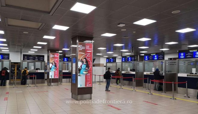 Surpriză pentru polițiștii de frontieră! Ce a adus un român din Spania și a ascuns în bagajul de cală