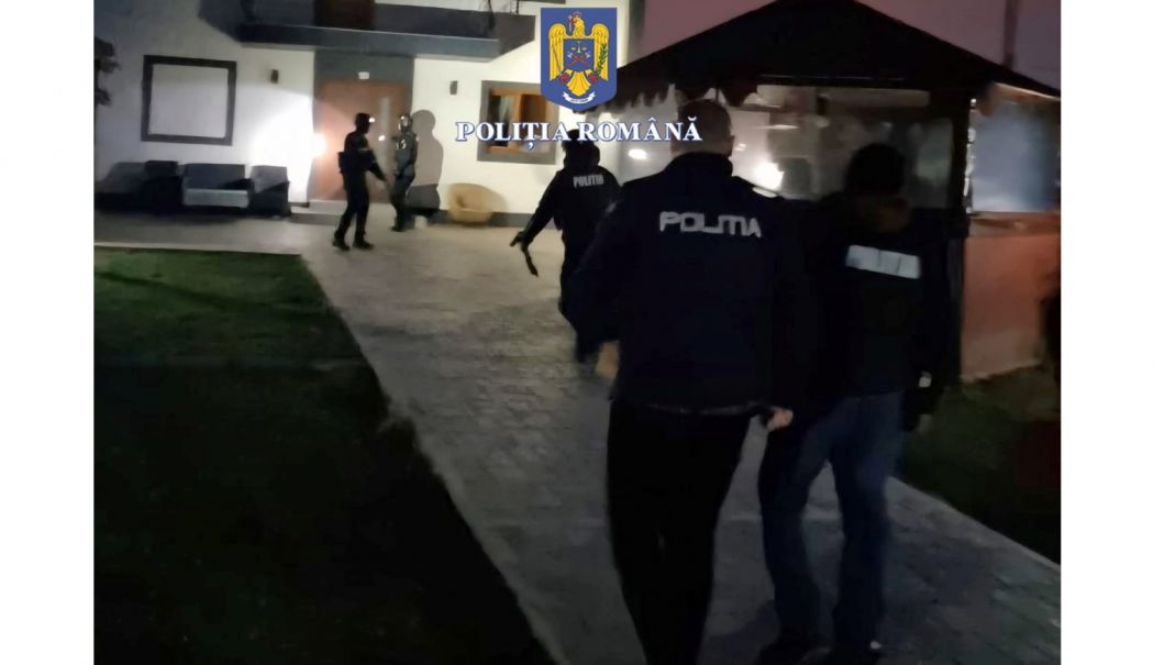 Trei percheziții domiciliare într-un dosar de uz de fals - pol-ref-1716899809.jpg