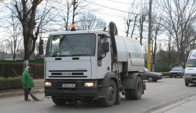 Cât va mai face Polarisul curățenie în Constanța? Primăria insistă pentru suspendarea contractului - polaris-1460119003.jpg