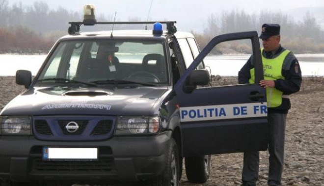 Doi români, călăuze în Bulgaria pentru emigranții ilegali - polfrontiera1-1345278850.jpg