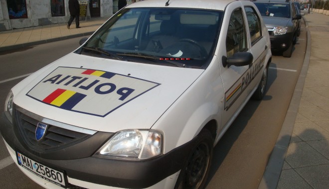Dosare penale pentru șoferi prinși băuți la volan - politia-1339449695.jpg