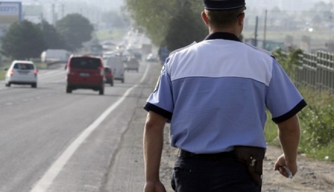 Brațul drept al polițistului rănit  în misiune la Cumpăna a fost salvat - politia-1344894131.jpg