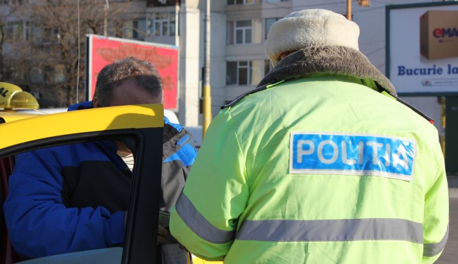 Accident rutier la Constanța - politia-1360319710.jpg