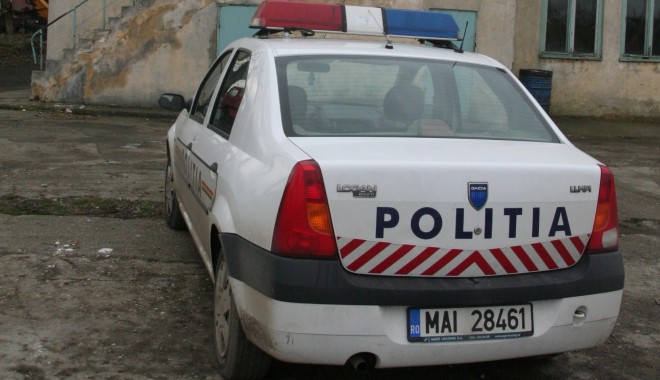 VIOL LA NĂVODARI/ Victima, o fetiță de 14 ani, luată de pe stradă de trei necunoscuți - politia-1361785604.jpg