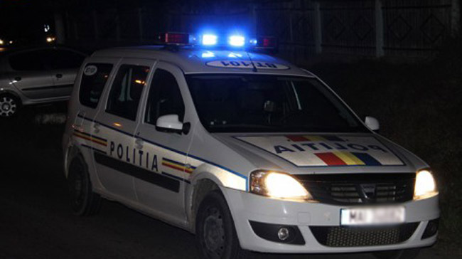 Poliția nu stinge lumina? Constănțean amendat după ce le-a dat polițiștilor 