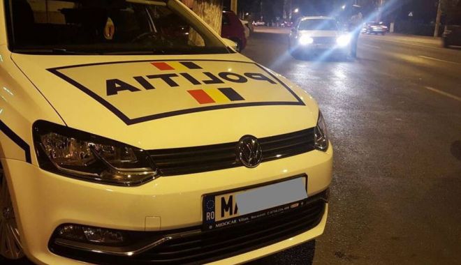 Scandal în zona Gării CFR din Constanța. Un bărbat a fost ÎNCĂTUȘAT de polițiști - politia-1540581781.jpg