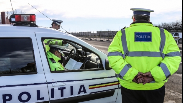 Ce se întâmplă de la 1 ianuarie cu cei care refuză să se legitimeze la cererea polițistului - politia-1574093390.jpg