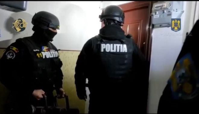 Traficanți de droguri de mare risc reținuți de polițiștii constănțeni - politia-1700393236.jpg