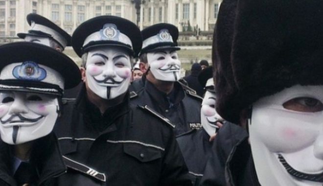 Polițiștii de la locală suspendă protestele până la discutarea noului proiect de lege