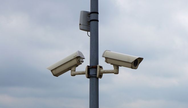 Camerele de luat vederi, marele ajutor al polițiștilor - politia-si-camerele-de-luat-vede-1709750024.jpg