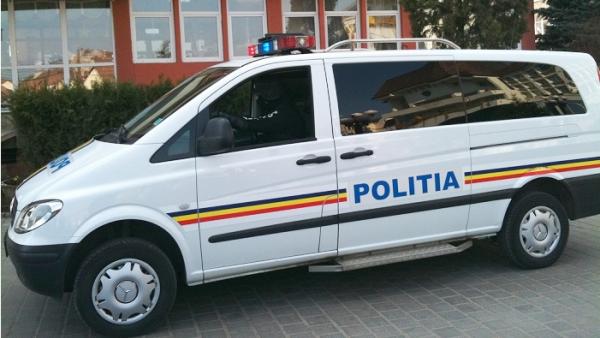 Ucigașii de la Medgidia, prinși cu focuri de armă - politia1-1340395390.jpg