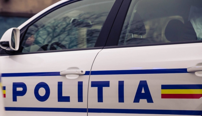 Bătut și jefuit pe autostradă. Bărbat găsit plin de sânge într-o benzinărie - politia2-1496392517.jpg