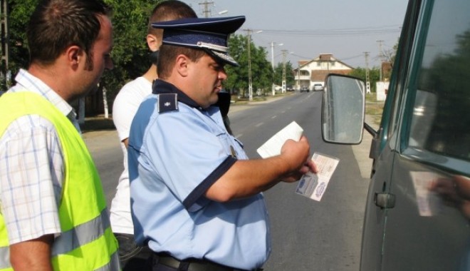 La volan fără permis de conducere - politia2213480508241353660151-1358499132.jpg