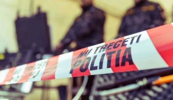 Trei oameni, înjunghiați de un om al străzii - politia69524600-1477864078.jpg
