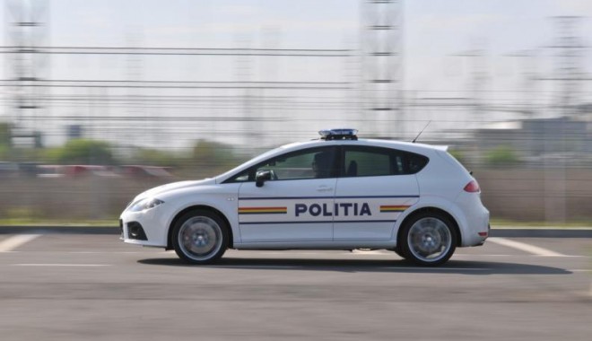 Astăzi, Poliția Autostrăzi pândește vitezomanii de pe Autostrada Soarelui - politiaautostrada-1310572641.jpg