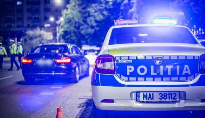 Doi tineri care au furat bunuri dintr-o biserică, reţinuţi de poliţişti pentru 24 de ore - politiafotofacebookdgpmb-1698053105.jpg