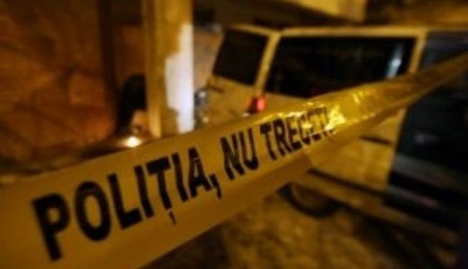 DESCOPERIRE MACABRĂ! Bărbat găsit mort, într-o casă din Constanța - politianutreceti-1550085952.jpg