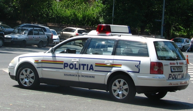 Sute de tone de substanțe toxice, confiscate la Constanța și în alte 22 de județe - politiaromana-1464349950.jpg