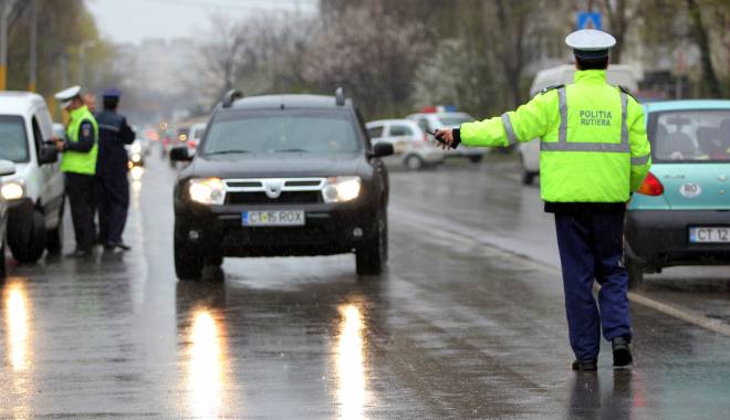 Atenție! Unde acționează, astăzi, polițiștii rutieri - politiarutiera4-1418210905.jpg