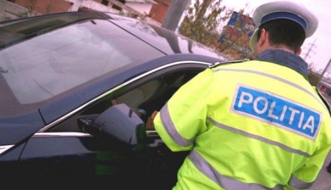 Accident rutier provocat de un șofer fără permis - politiarutiera5-1597513035.jpg