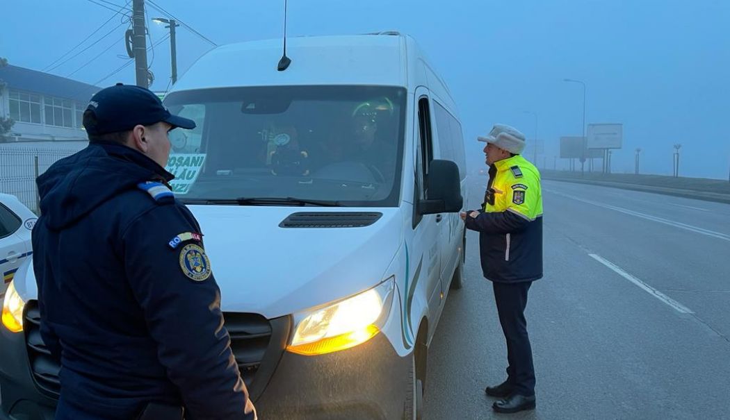 Transportatori verificați de polițiștii constănțeni, în trafic