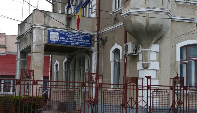 Acuzații grave: un bărbat spune că a fost bătut de cinci polițiști - politiatransporturisediu3-1408013217.jpg