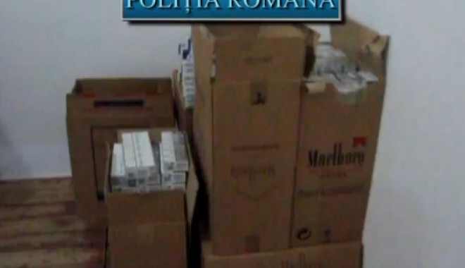 Percheziții în Medgidia și Constanța pentru prinderea unui contrabandist de țigări / VIDEO - politie-1322245509.jpg