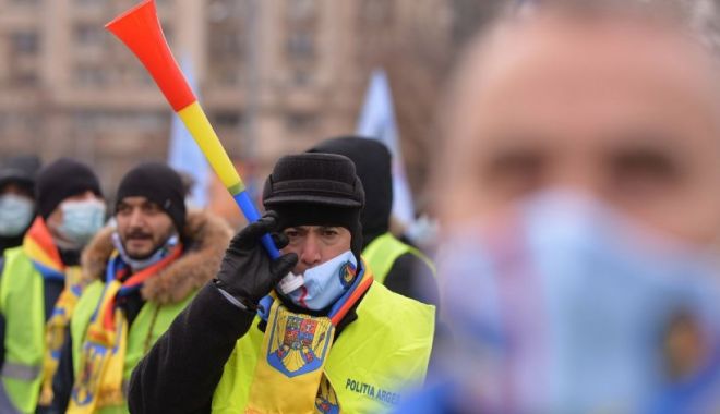 Poliţiştii nu au ajuns la un acord cu ministrul de Interne. Urmează proteste în faţa MAI, dar şi la sediile partidelor - politie-1639577183.jpg