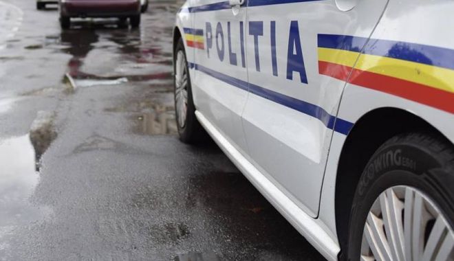 Beat și fără permis, un bărbat a furat un microbuz din autogară - politie-1678710812.jpg