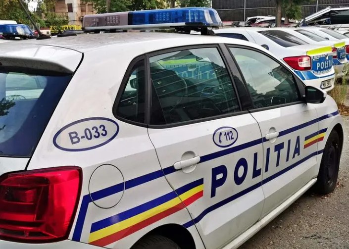 Scandal de proporții. Femeie cercetată pentru violență domestică - politie-femeie-retinuta-1771918564.webp