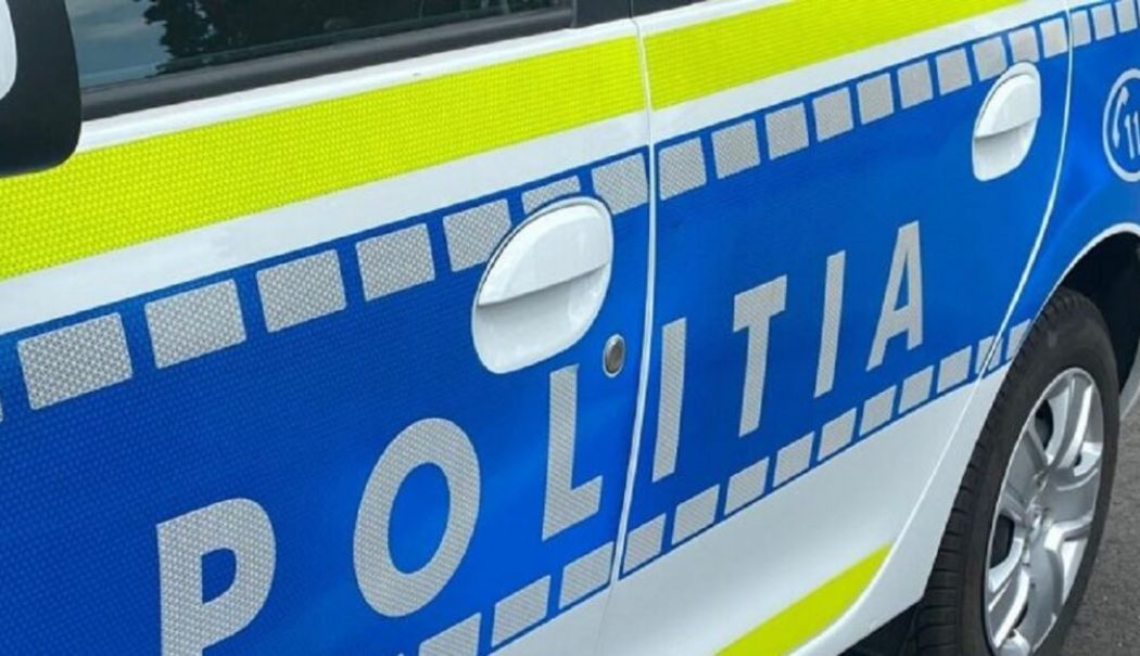 Fetiţă de 6 ani, agresată sexual de un prieten al tatălui său - politie-prehova-1717511637.jpg