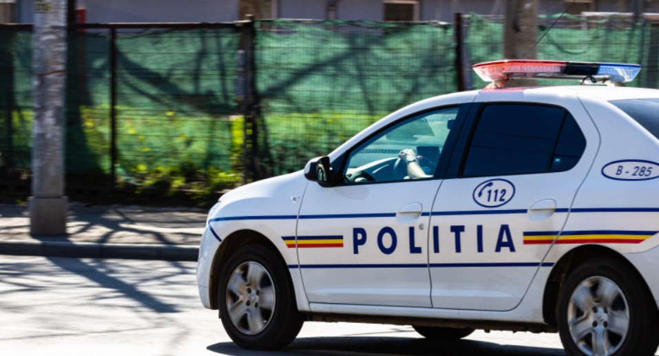 Acțiune de amploare împotriva transportului alternativ. Zeci de amenzi aplicate - politie-transport-alternativ-1774692750.webp