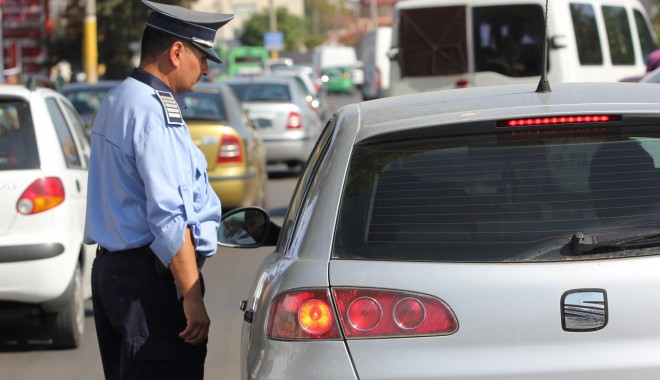 Ce trebuie să știți atunci când vă urcați la volan - politiefiltru9-1372581423.jpg