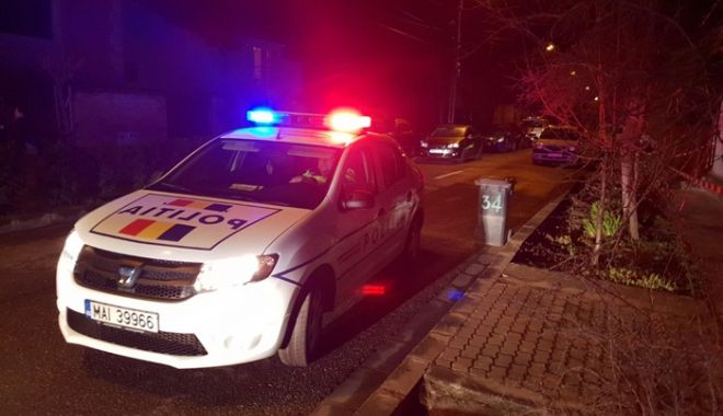 Curaj din partea unui șofer lăsat fără permis. I-a cerut politiştului 30 lei de taxi - politienoaptea-1645427324.jpg
