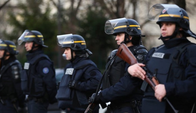 Atac armat în Amstardam. Trei victime. Autorul a fost reținut - politieolanda88670600-1478938027.jpg