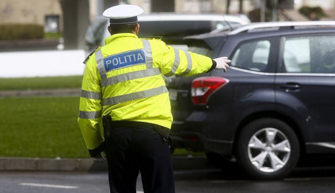 Poliţist de la Medgidia, trimis în judecată pentru luare de mită - politist-1607519264.jpg