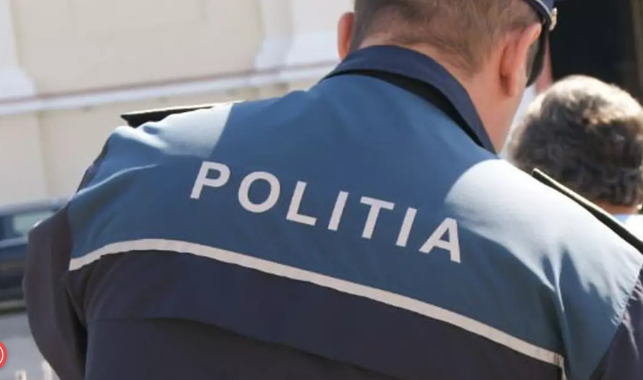 Bărbat încarcerat la Poarta Albă, pentru act sexual cu un minor - politist-1718963765.jpg