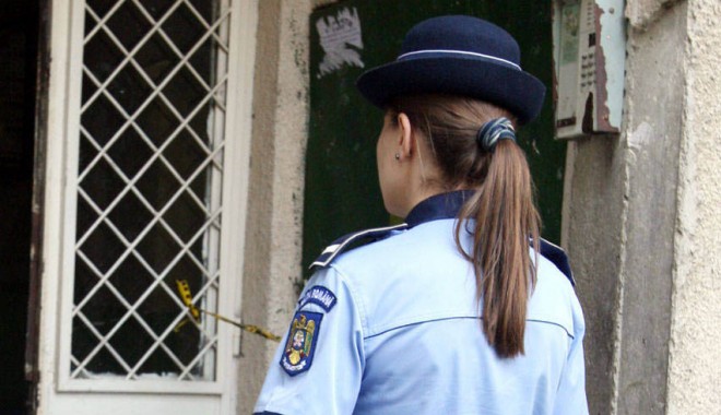 Polițistele din întreaga țară, chestionate dacă sunt hărțuite sexual - politista-1357900495.jpg