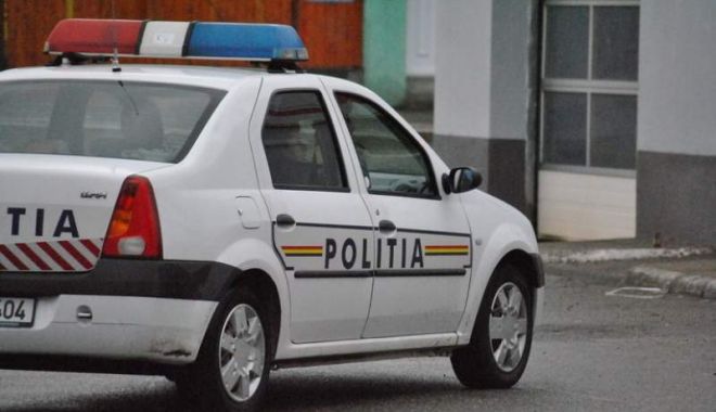 Polițist anchetat pentru ultraj, după ce a 