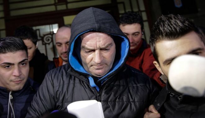 Vă mai amintiți de el? Polițistul Eugen Stan, trimis în judecată pentru 18 infracțiuni de agresiune sexuală - politisteugenstan-1529080117.jpg