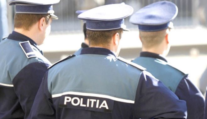 Reținut pentru o crimă terifiantă. Bărbat de 73 de ani, acuzat că și-a ucis fiul - politisti-1596804731.jpg