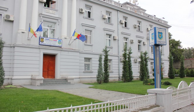 Polițiști boboci la Poliția Constanța - politistibobocilapolitiaconstant-1386242381.jpg