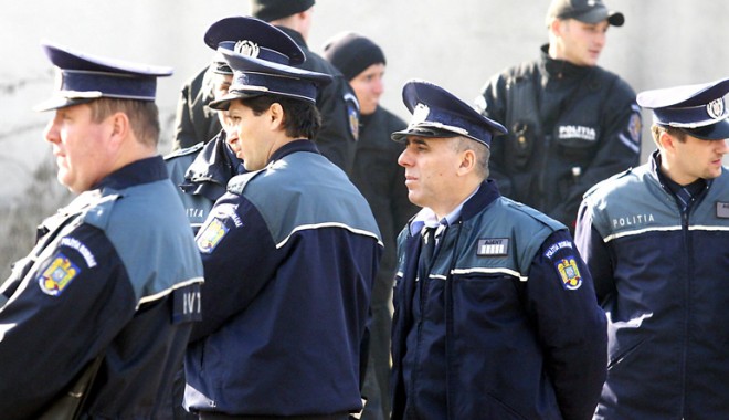Polițiștii vor primi bani pentru munca prestată în plus - politistiivorprimibani-1403200774.jpg
