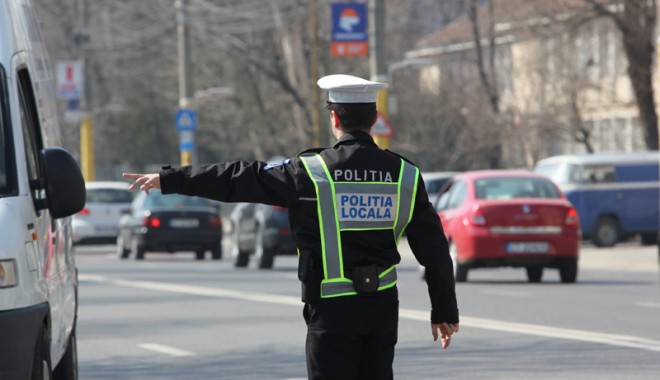 Polițiștii locali vor pedepse cu închisoare pentru cei care nu-și plătesc amenzile - politistilocali-1361716960.jpg